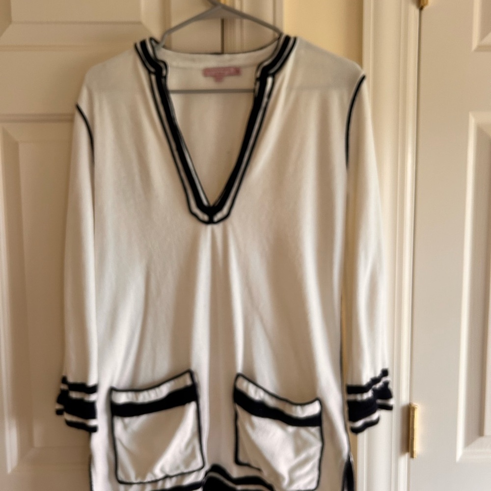 calypso White and Navy Women's Terry Cover up